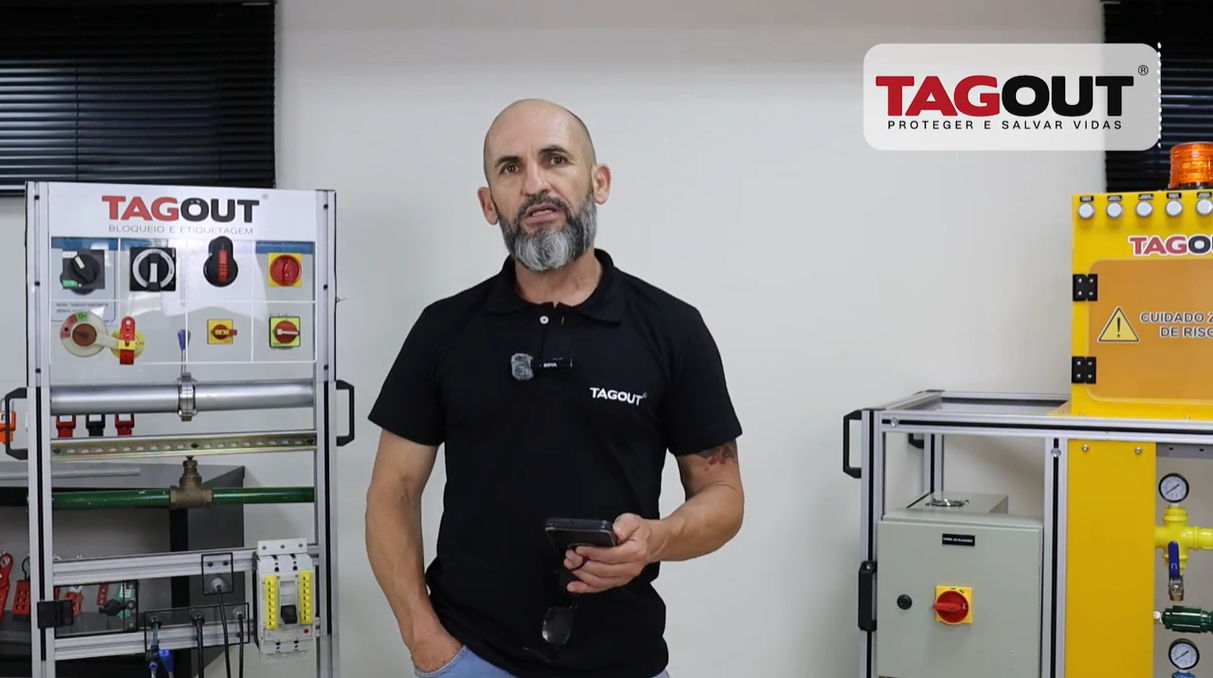 Manutenção sem bloqueio e etiquetagem é considerado uma infração?