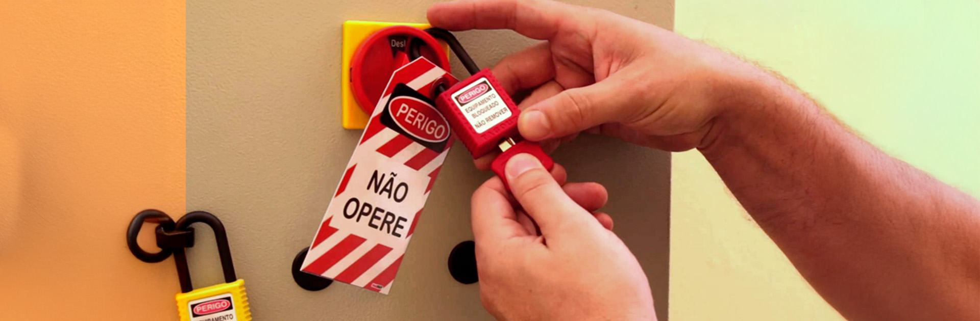 Como evitar acidente de trabalho com procedimento de bloqueio e etiquetagem