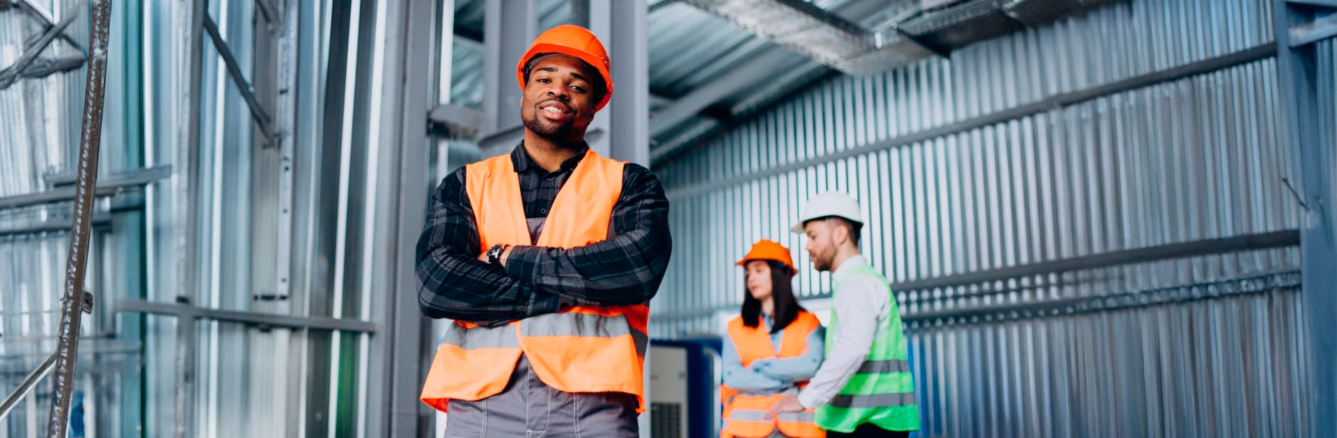 Entenda os riscos de não cumprir as Normas Regulamentadoras (NRs)