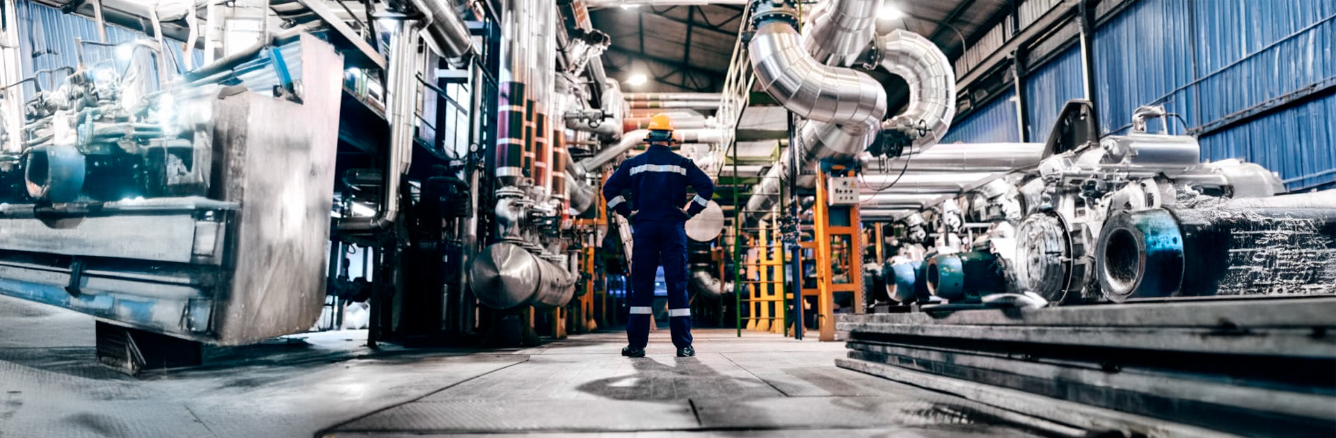 Equipamentos críticos: o que são e como garantir a segurança na rotina de manutenção?