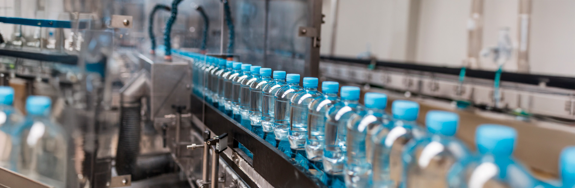 LOTO na indústria de plásticos e embalagens: segurança em processos contínuos